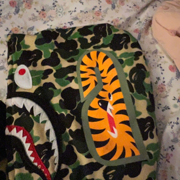 A bathing ape full zip up jacket - Picture 4 of 7